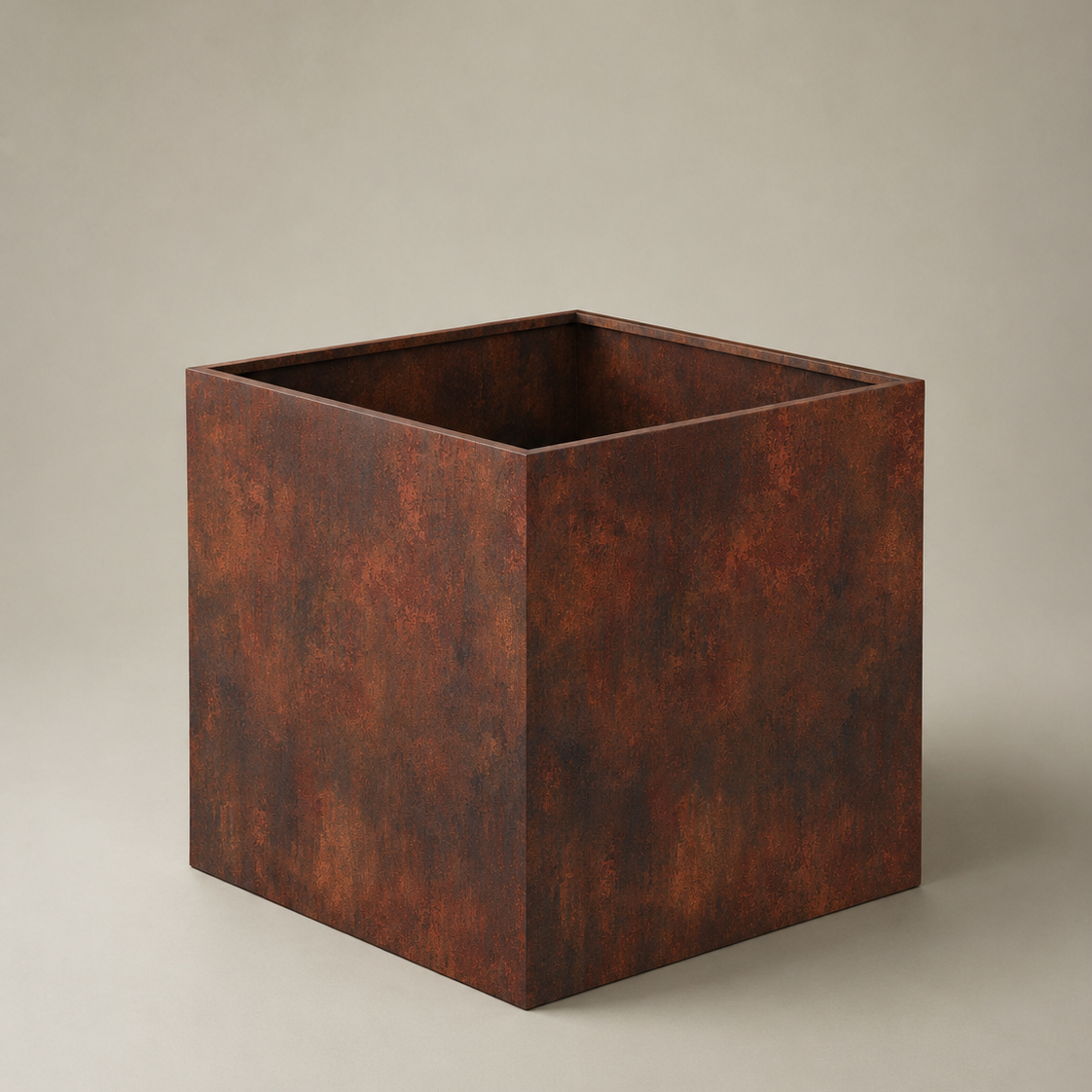 Vaso QUADRA in acciaio corten MANOFATTI su sfondo neutro